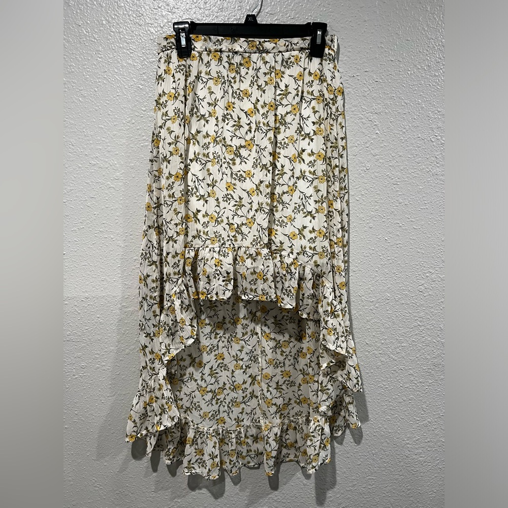 High low Alkeny floral skirt